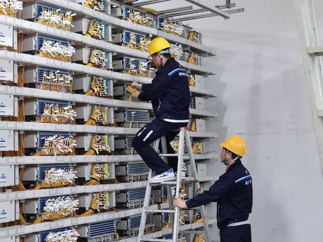 西安電信推進光纜整治助力“美麗鄉村”