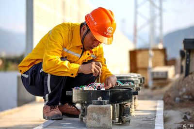大臨鐵路通信光纜全線貫通 “四電”施工進(jìn)入沖刺階段